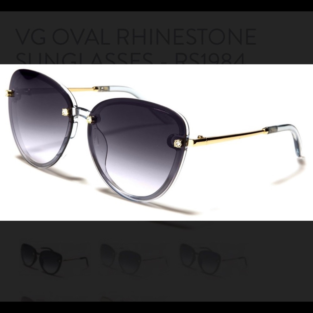 BRAND NEW 🕶 Oval Rhinestone Shades
